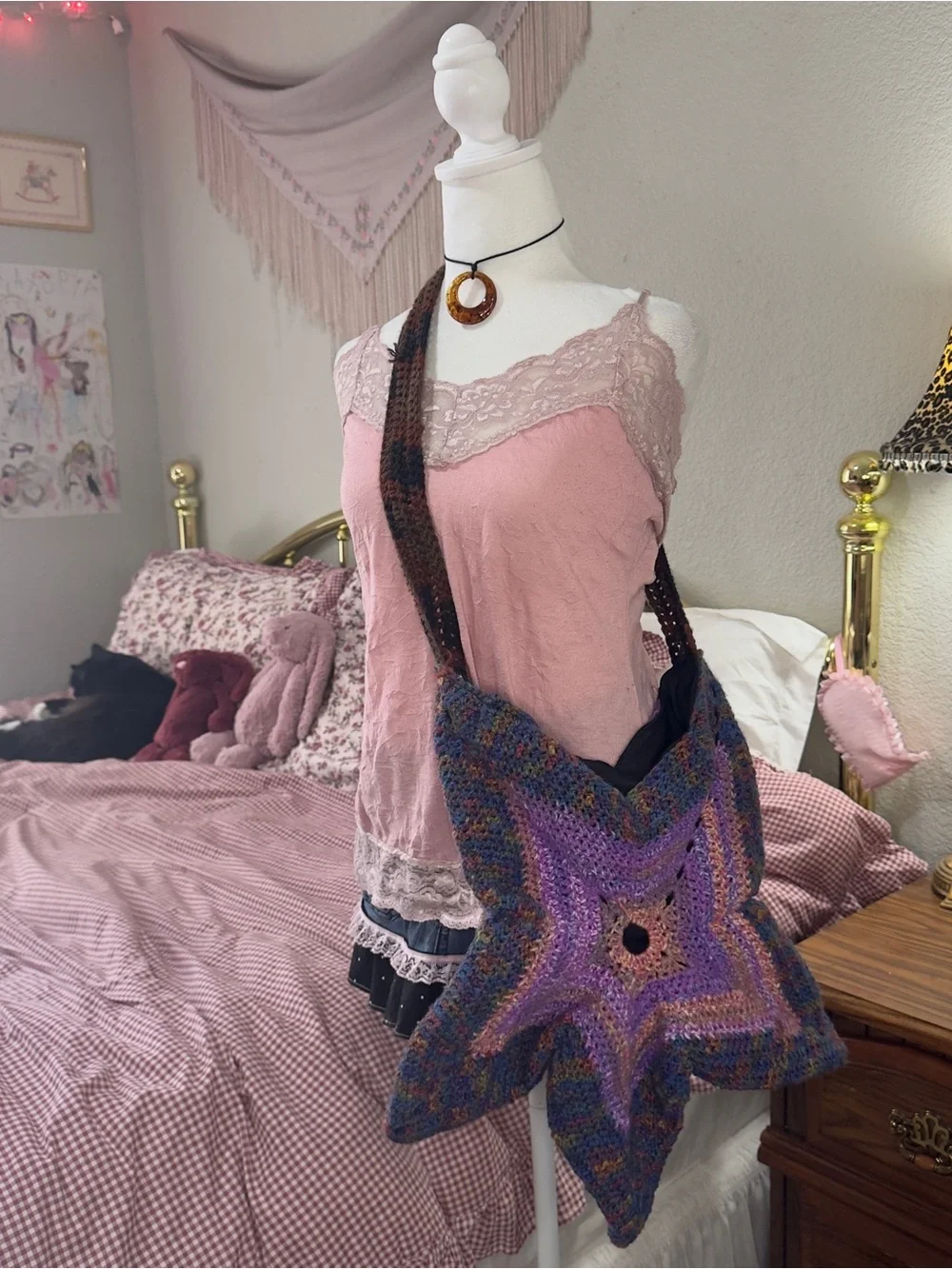 Star-Shaped Crochet Crossbody Bag in Purple and Multicolor